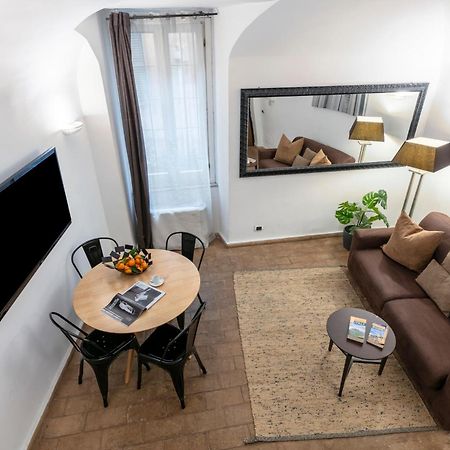 Deza Cozy Place In Monti Roma Exterior foto