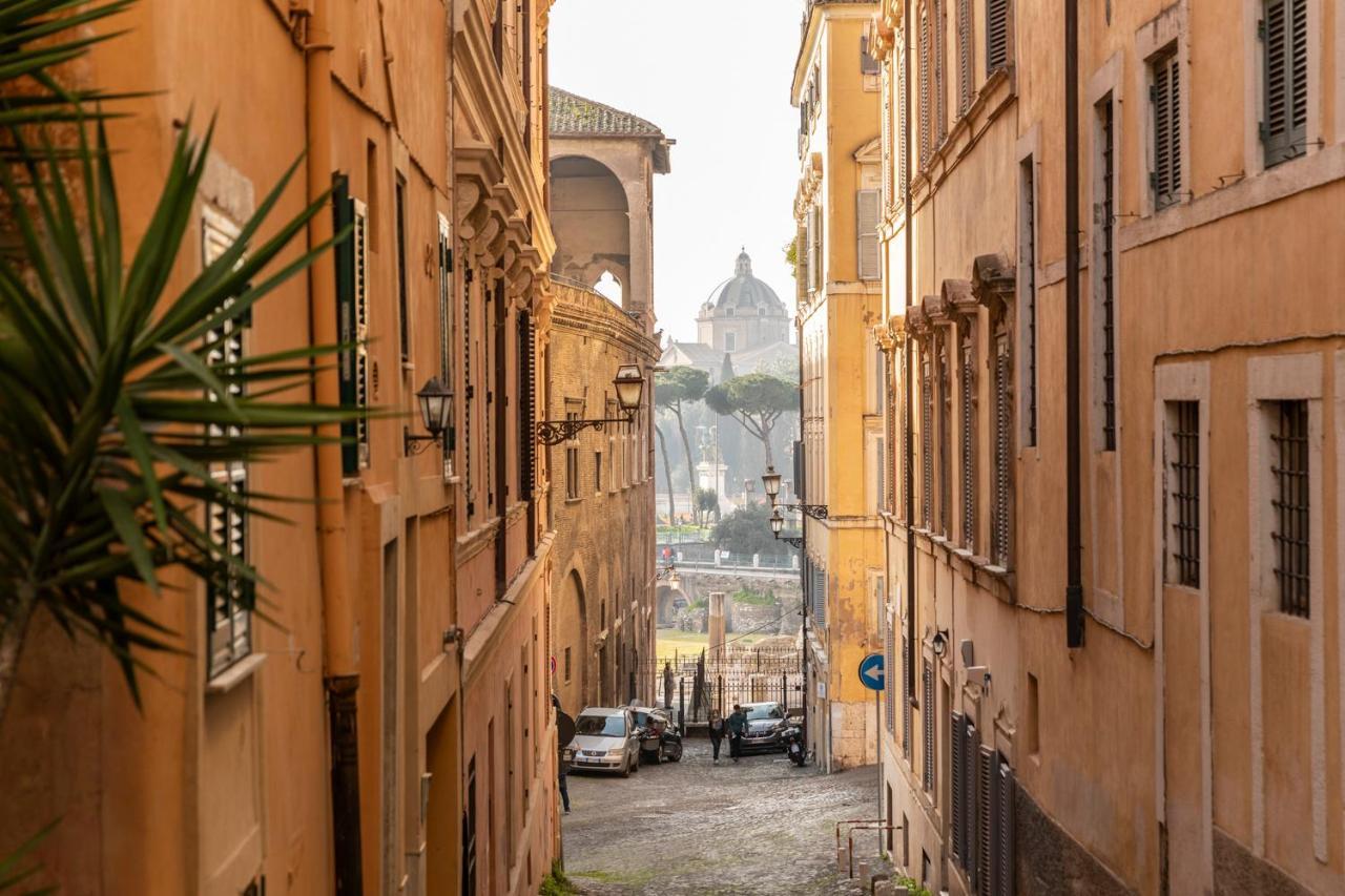 Deza Cozy Place In Monti Roma Exterior foto