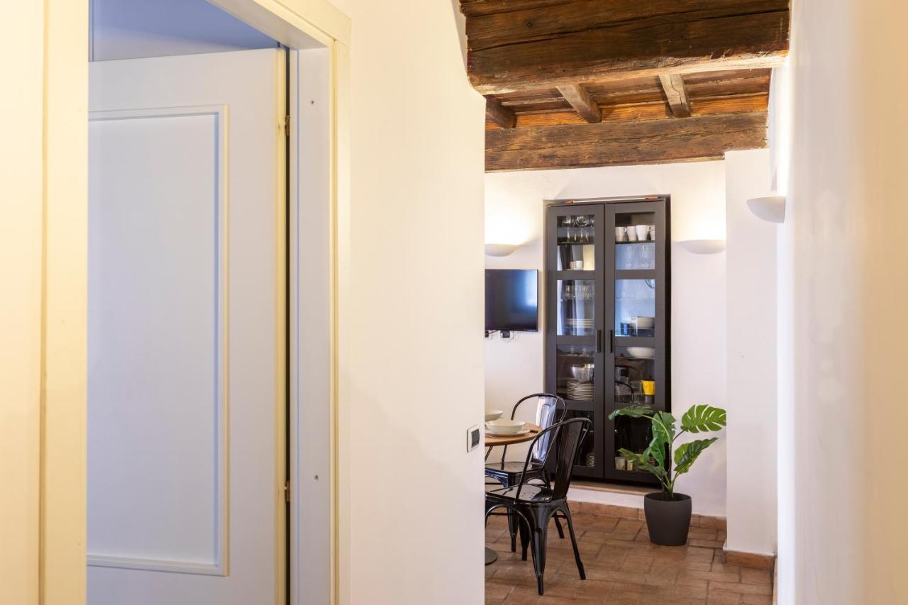 Deza Cozy Place In Monti Roma Exterior foto